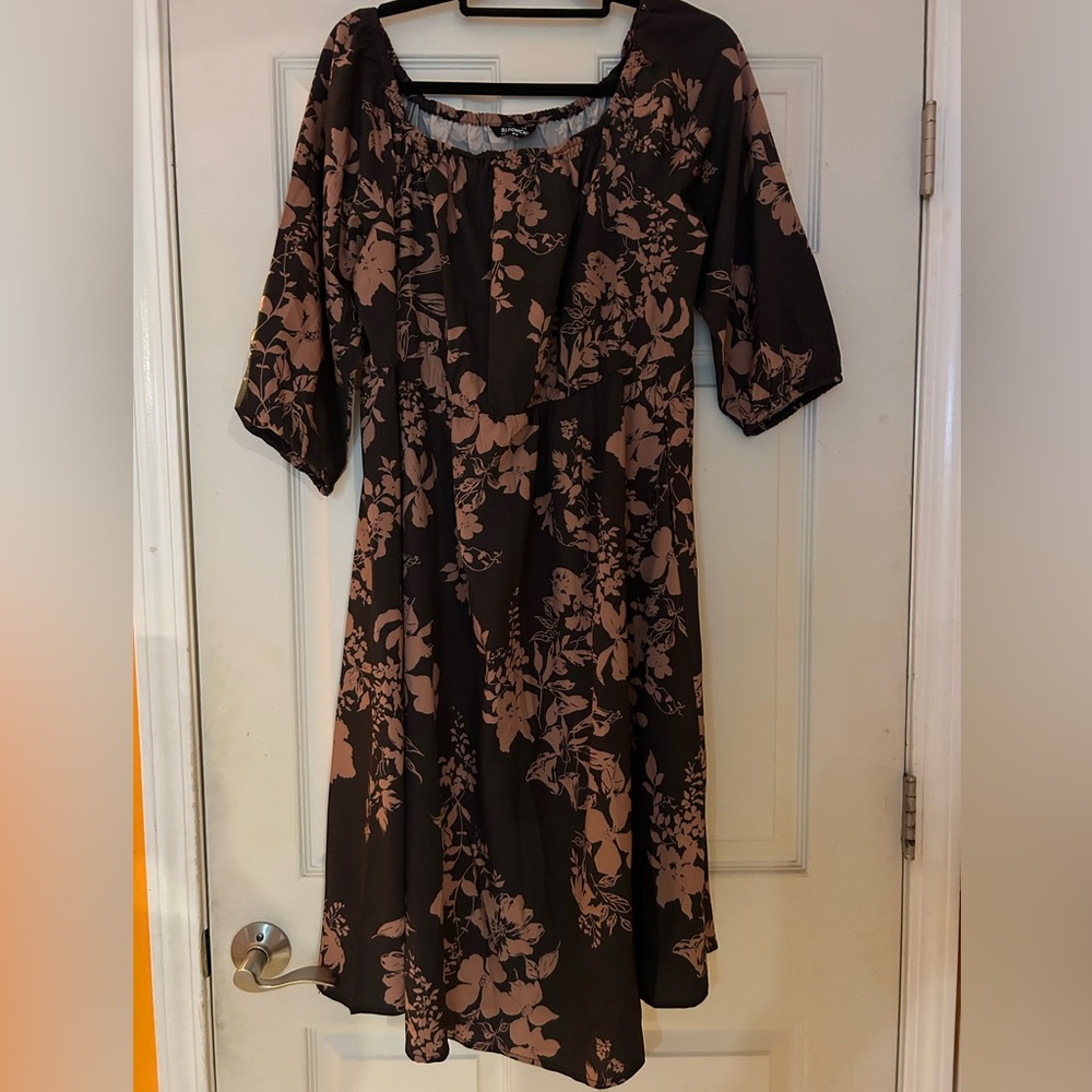Bloomchic midi floral dress